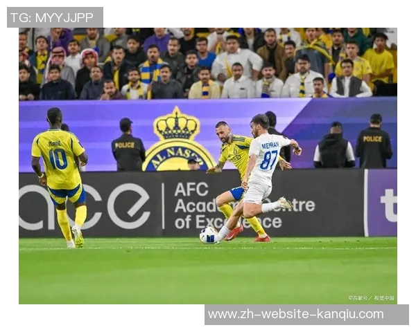 世预赛焦点对决沙特阿拉伯迎战日本队争夺晋级名额